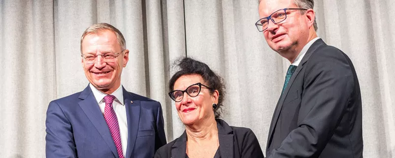Thomas Stelzer, Elisabeth Schweeger und Christopher Drexler