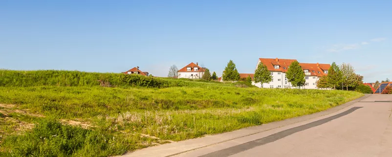 Bauland im Grünen fertig zur Erschließung