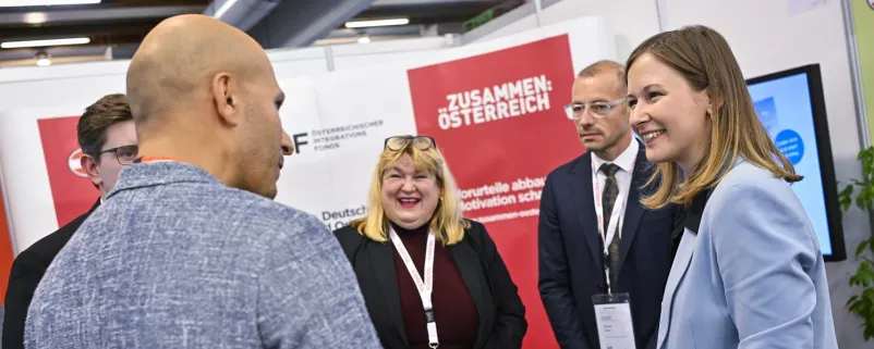 Claudia Plakolm auf der Kommunalmesse