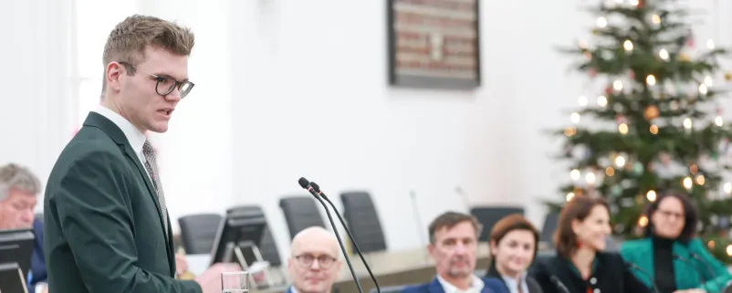  Maximilian Aigner beim Hearing im Salzburger Landtag