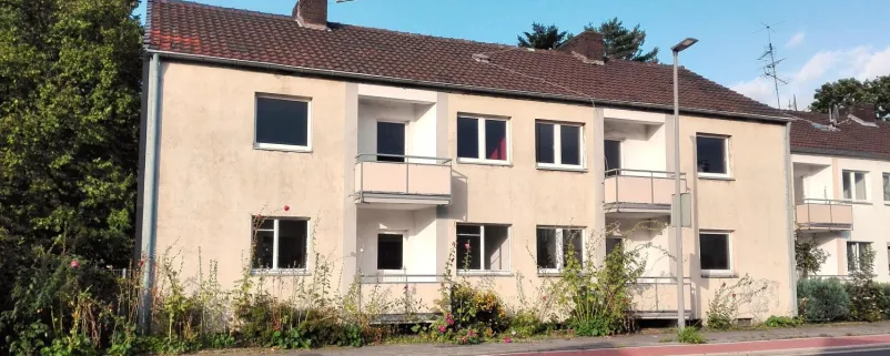 leerstehendes altes Haus