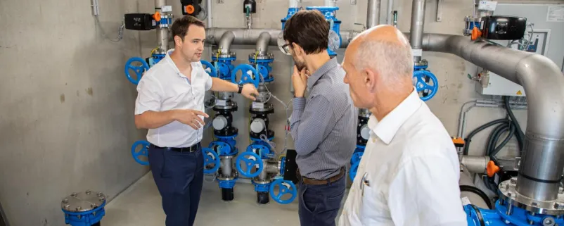 Bürgermeister Peter Klar mit dem EAMS-Projektleiter und Gemeinderat Markus Aschauer. 