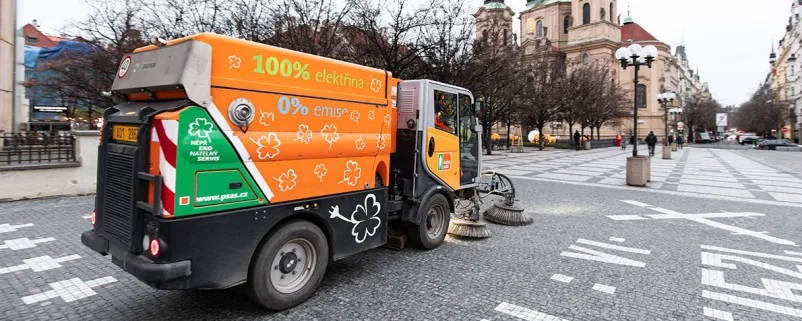 Kehrfahrzeug in Prag