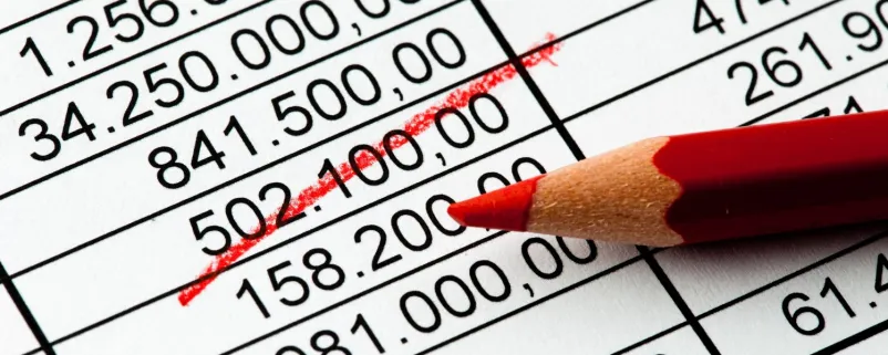 Rotstift bei Kostenrechnung
