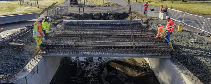 Verlegung einer Brücke