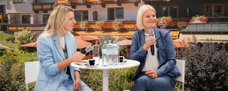 Verteidigungsministerin Claudia Tanner