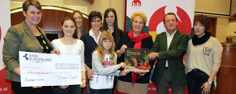 Gruppenfoto in der Marktgemeinde Deutsch-Kaltenbrunn
