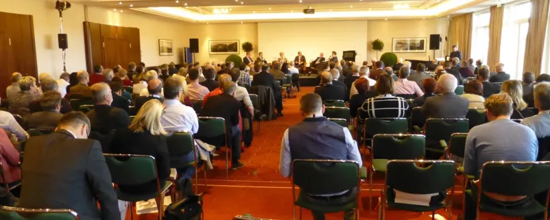Amtsleiter bei Event in Salzburg