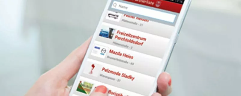 Gemeinde-App auf einem Smartphone