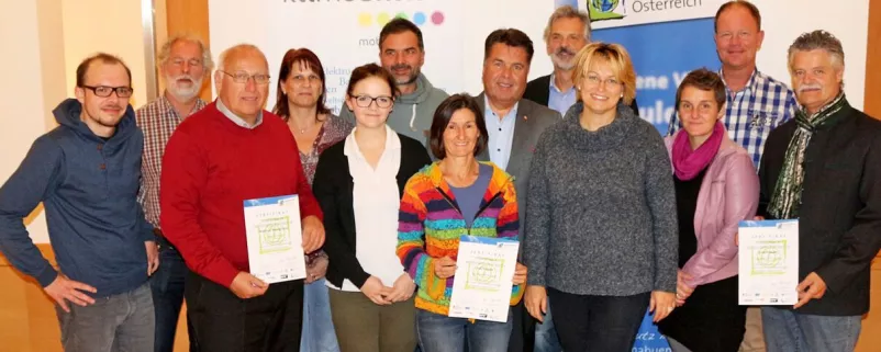 Landesrat Mayer mit seiner Beratergruppe
