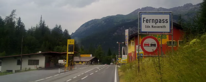 Ortstafel Fernpass