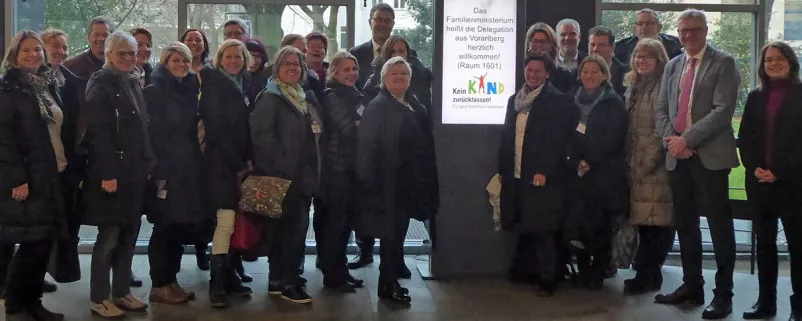Vorarlberger Politiker bei einem Gruppenbild