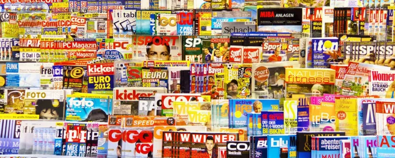 Verschiedene Magazine im Display