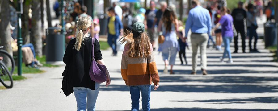 Wie Zu-Fuß-Gehen attraktiver werden soll | KOMMUNAL