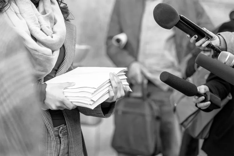 Interview mit Mikrofon