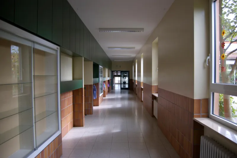 Gang in einer Schule