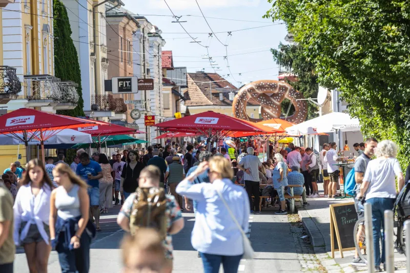  Maxglaner Hauptstraße