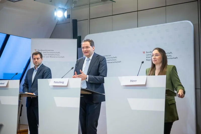 Pressekonferenz zum Wasserentnahmeregister 