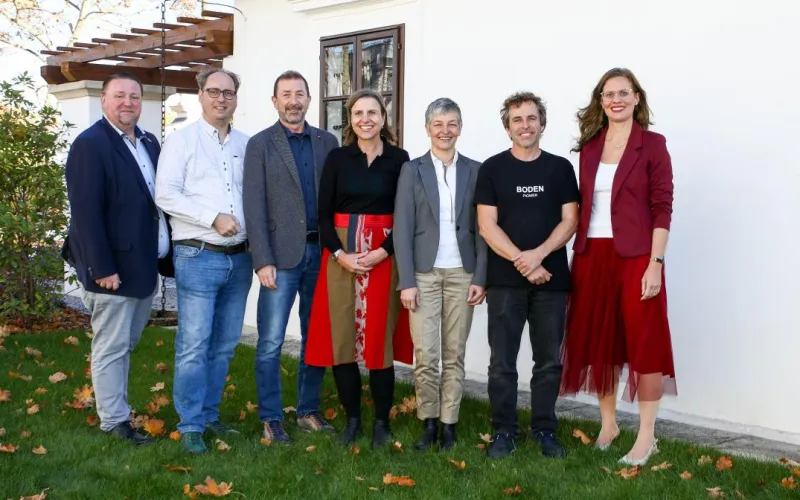 LAbg. Roman Kainrath, Bernhard Scharf (BOKU), Andreas Baumgarten (AGES), Gundula Prokop (Umweltbundesamt), Claudia Winkovitsch (LWK Burgenland), Gernot Bodner (BOKU) und Landeshauptmann-Stellvertreterin Anja Haider-Wallner.