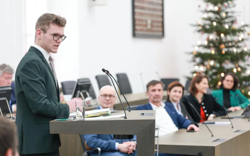  Maximilian Aigner beim Hearing im Salzburger Landtag