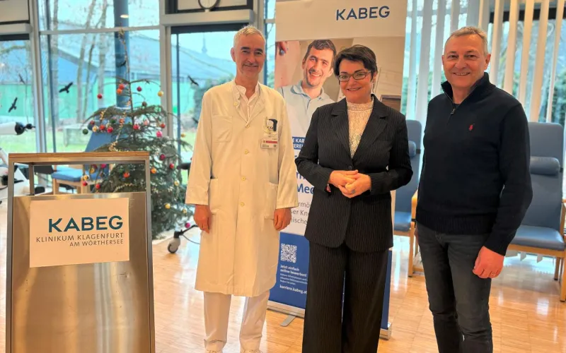 Primarius Georg Pinter, Landesrätin Beate Prettner und ÖGK-Landesstellenleiter Johann Lintner