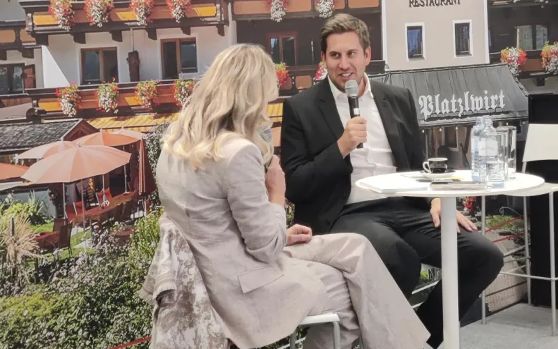 Digitalisierungsstaatsekretär Alexander Pröll bei den Platzlgesprächen anlässlich der Kommunalmesse 2026
